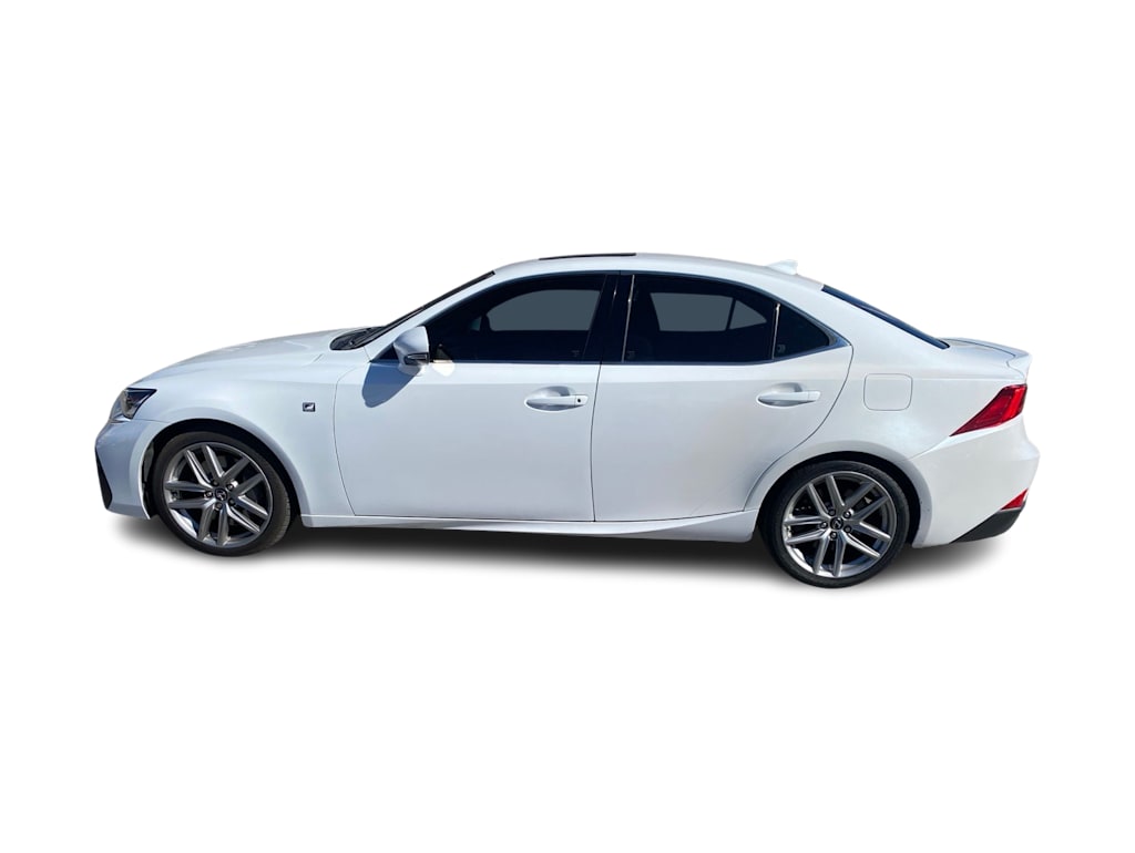 Thumbnail: 2017 Lexus IS - 3