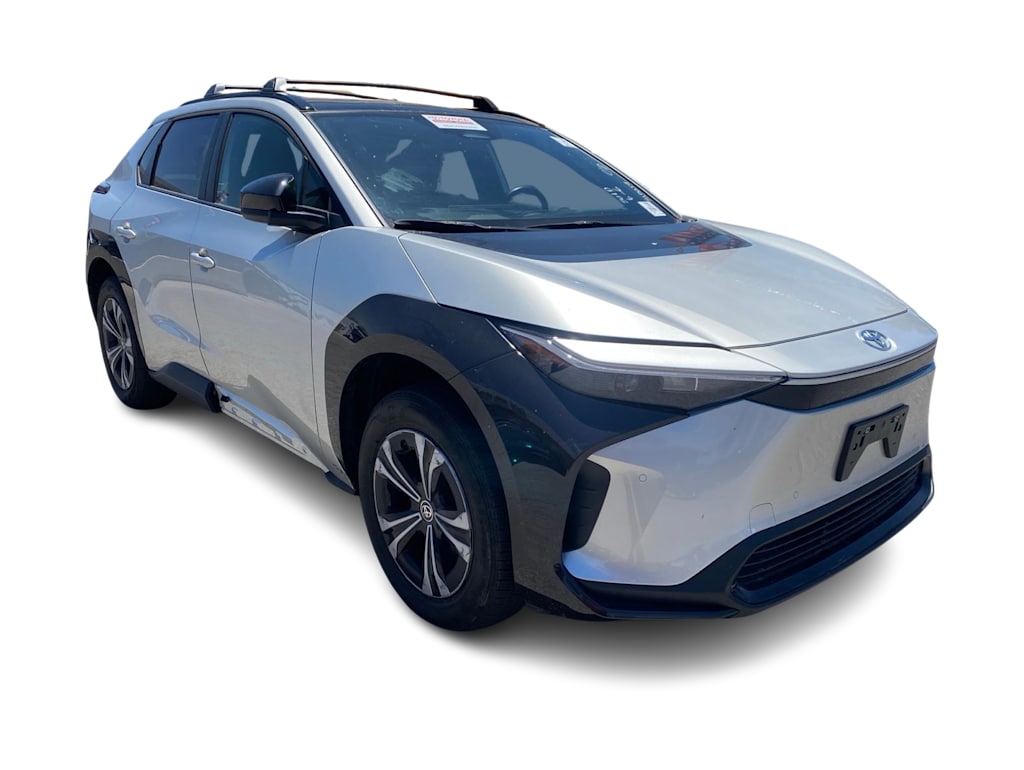 Thumbnail: 2024 Toyota bZ4X - 11