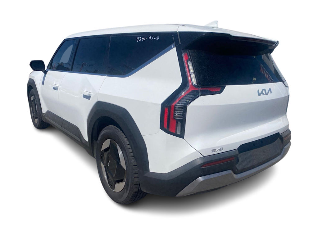 Thumbnail: 2024 Kia EV9 - 4
