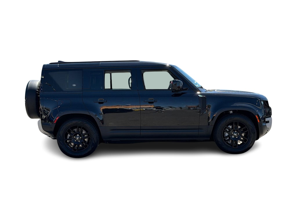 Thumbnail: 2024 Land Rover Defender - 18