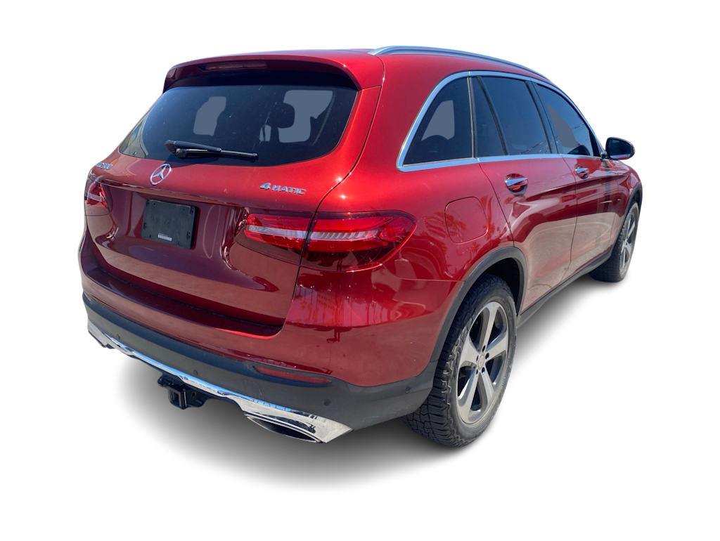 Thumbnail: 2016 Mercedes-Benz GLC - 15