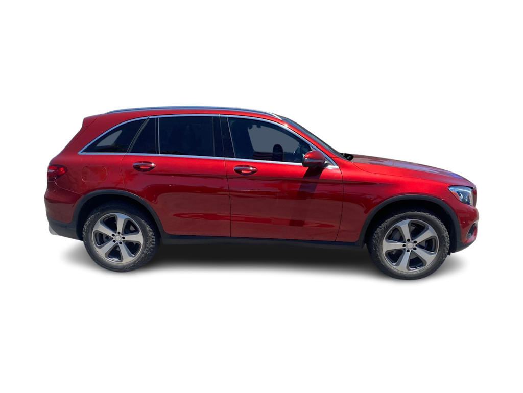 Thumbnail: 2016 Mercedes-Benz GLC - 14