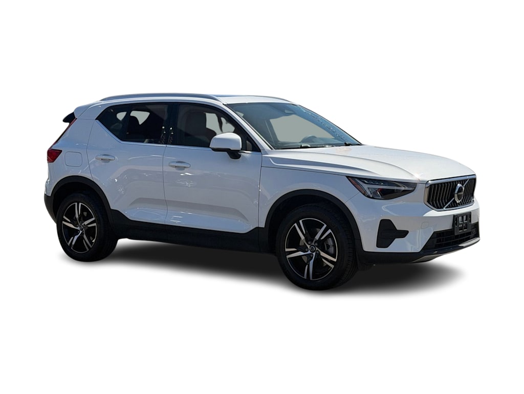 Thumbnail: 2024 Volvo XC40 - 19