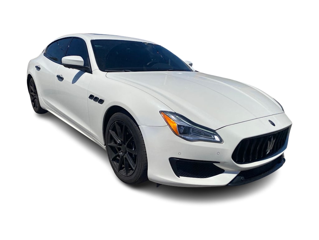 Thumbnail: 2022 Maserati Quattroporte - 13