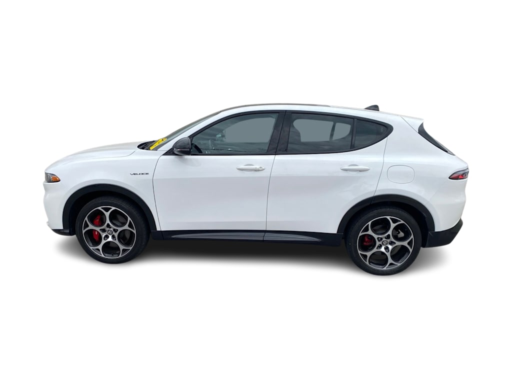 Thumbnail: 2024 Alfa Romeo Tonale - 3