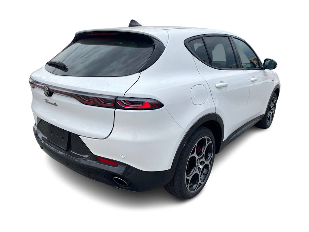 Thumbnail: 2024 Alfa Romeo Tonale - 15