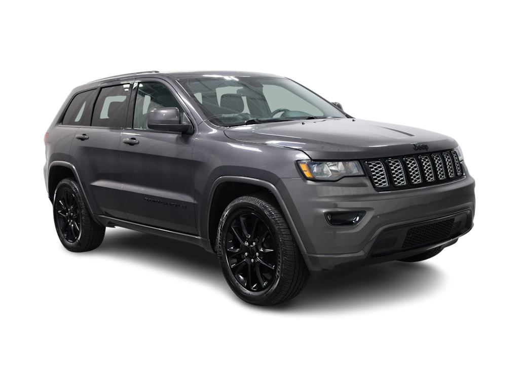 Thumbnail: 2018 Jeep Grand Cherokee - 25