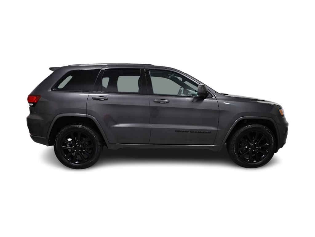 Thumbnail: 2018 Jeep Grand Cherokee - 23