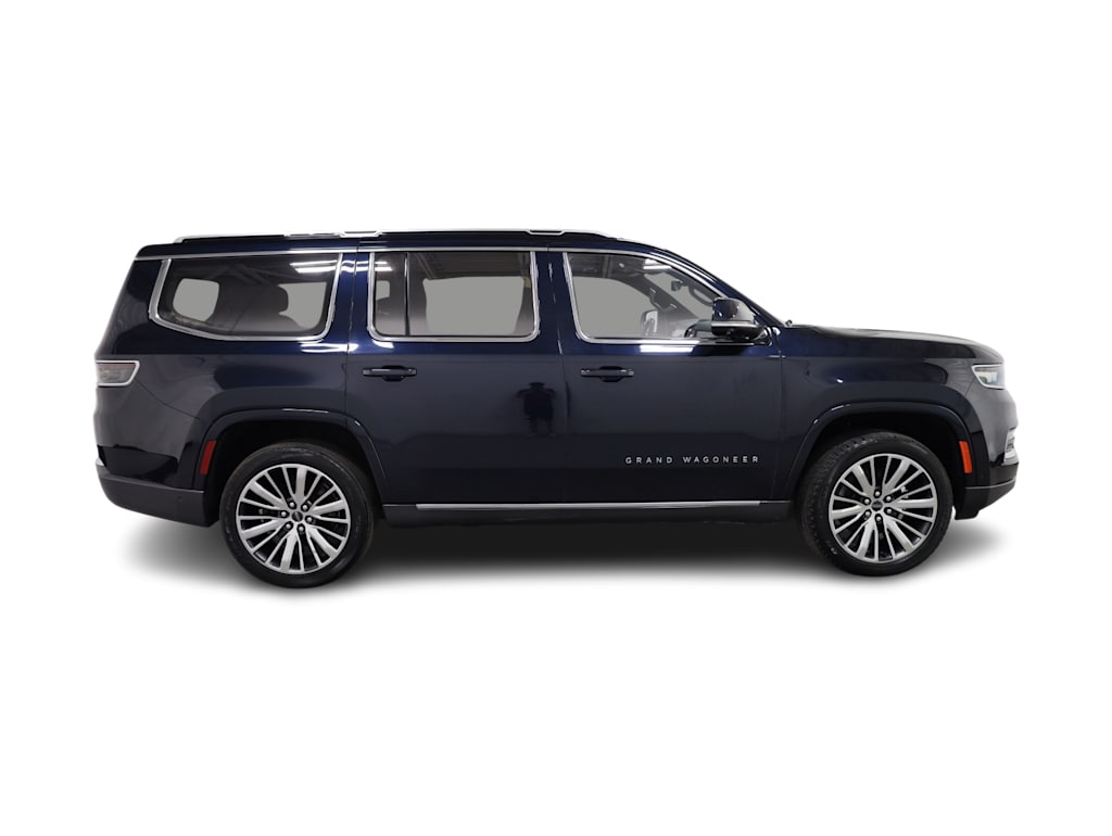 Thumbnail: 2022 Jeep Grand Wagoneer - 24