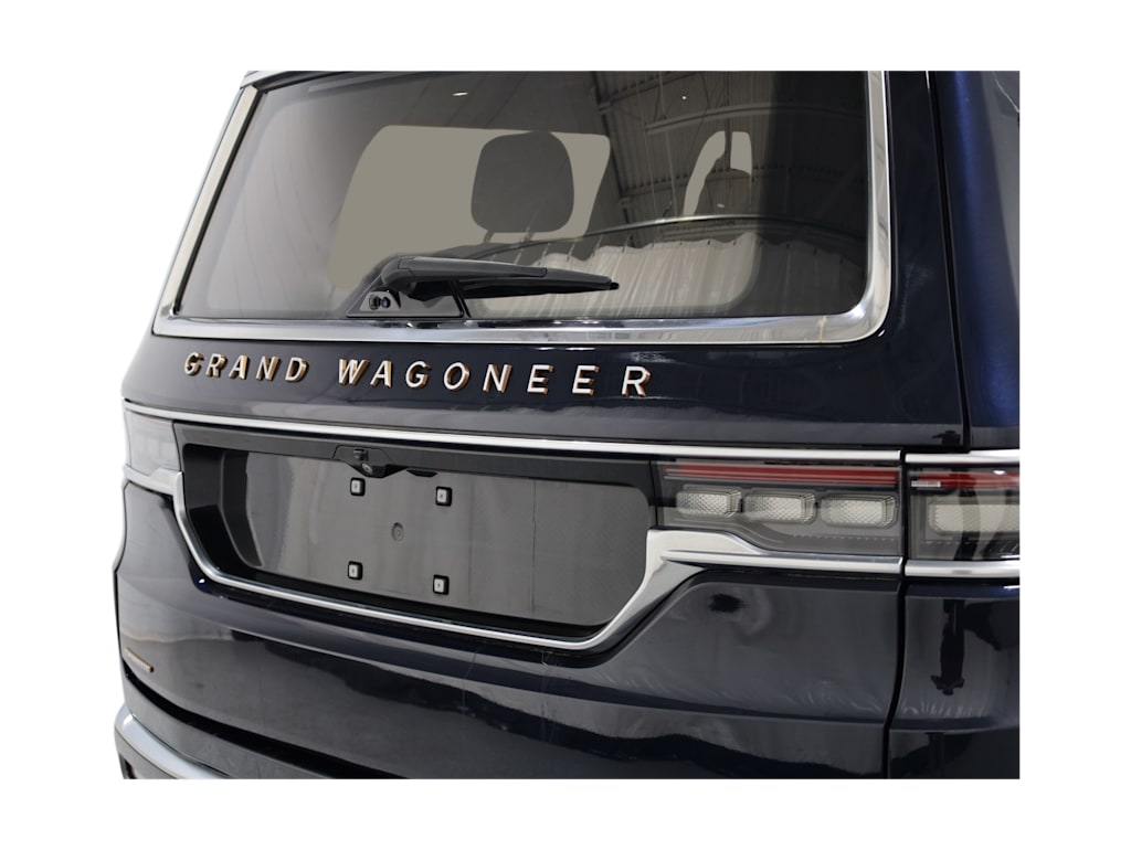Thumbnail: 2022 Jeep Grand Wagoneer - 22