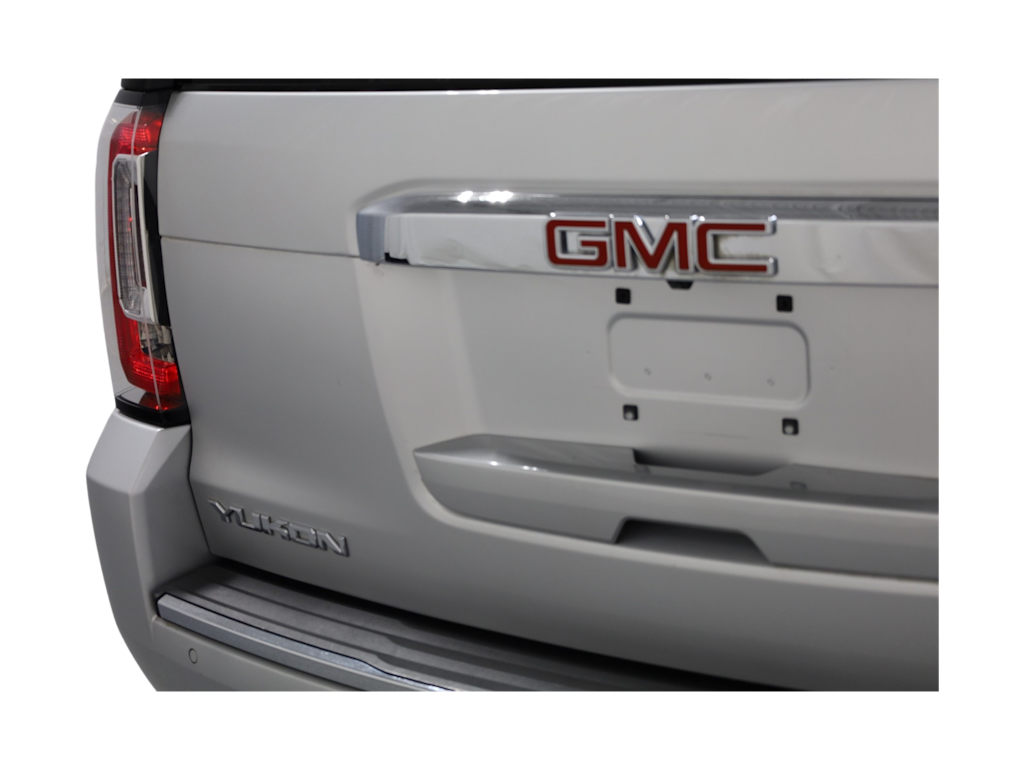Thumbnail: 2020 GMC Yukon - 19