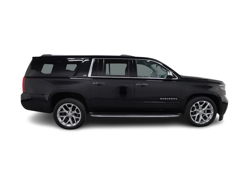 Thumbnail: 2016 Chevrolet Suburban - 20