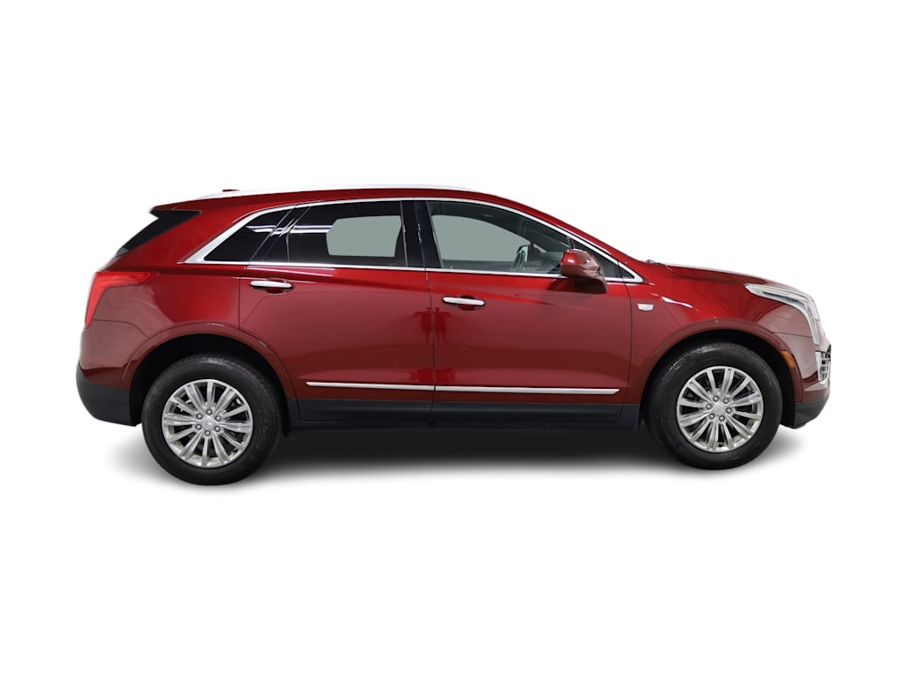 Thumbnail: 2017 Cadillac XT5 - 24