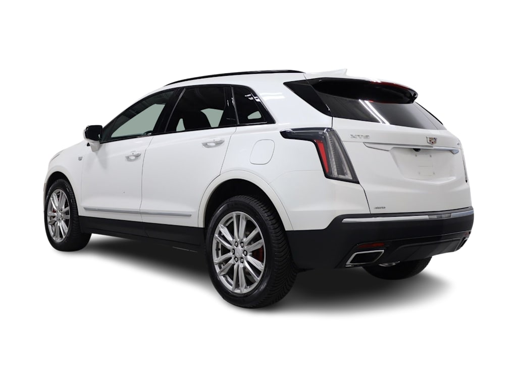 Thumbnail: 2023 Cadillac XT5 - 4