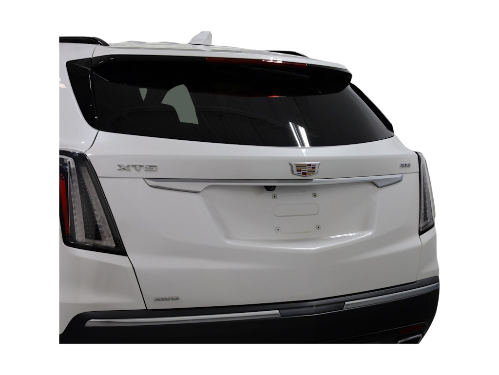 Thumbnail: 2023 Cadillac XT5 - 5