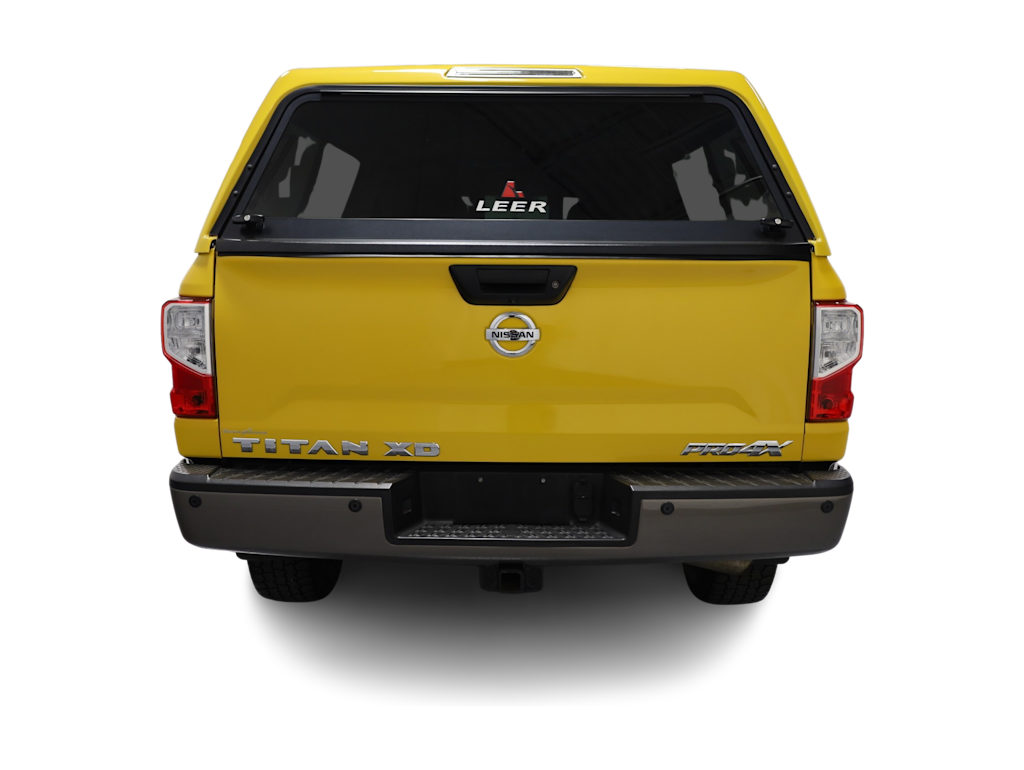 2016 Nissan Titan PRO-4X 5