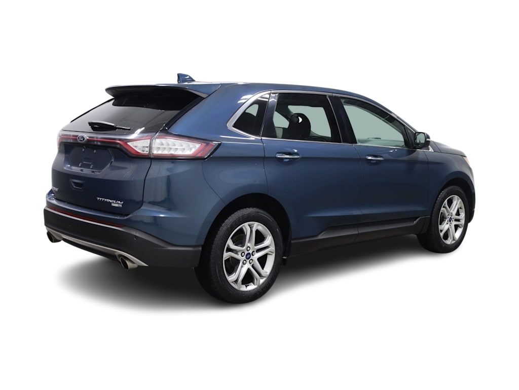Thumbnail: 2016 Ford Edge - 22
