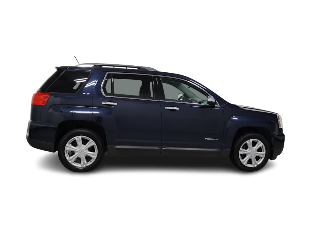 Thumbnail: 2016 GMC Terrain - 23