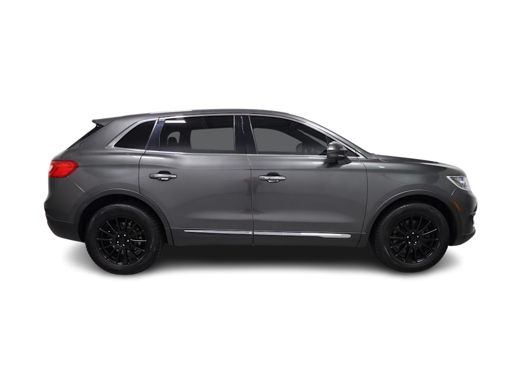 Thumbnail: 2017 Lincoln MKX - 23
