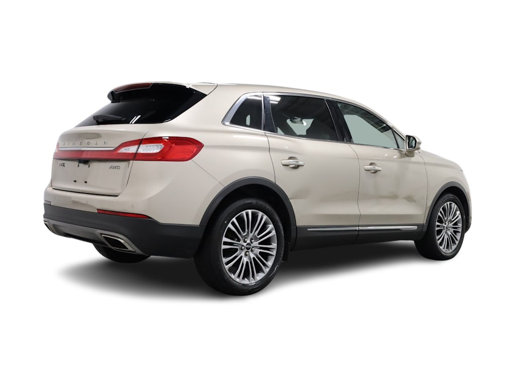 Thumbnail: 2017 Lincoln MKX - 21
