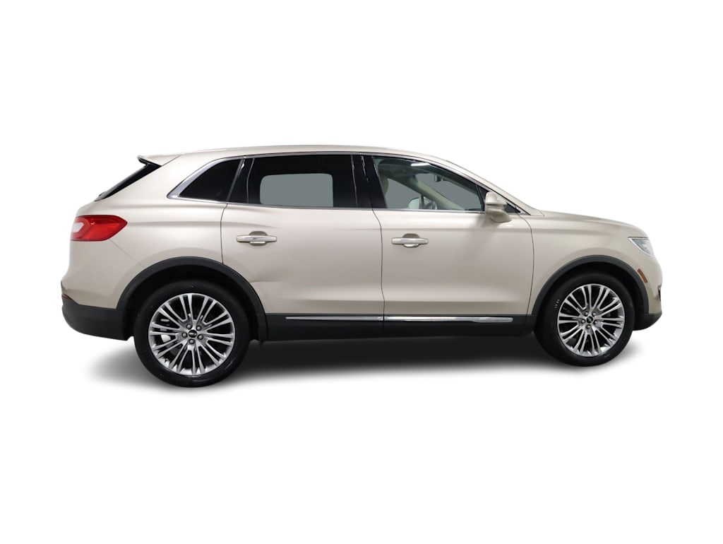 Thumbnail: 2017 Lincoln MKX - 22