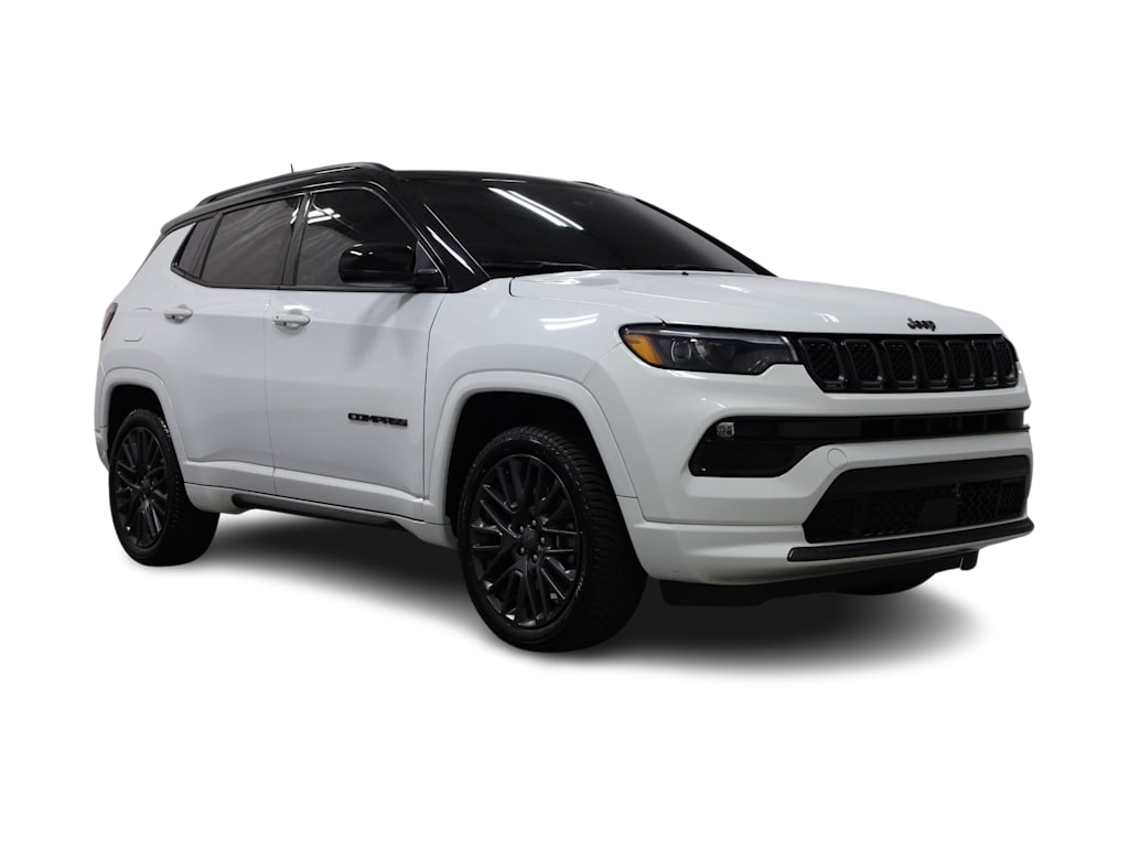 Thumbnail: 2023 Jeep Compass - 25