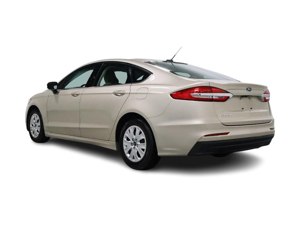 Thumbnail: 2019 Ford Fusion - 4