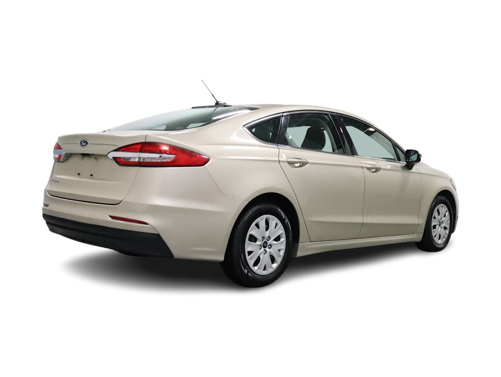 Thumbnail: 2019 Ford Fusion - 22