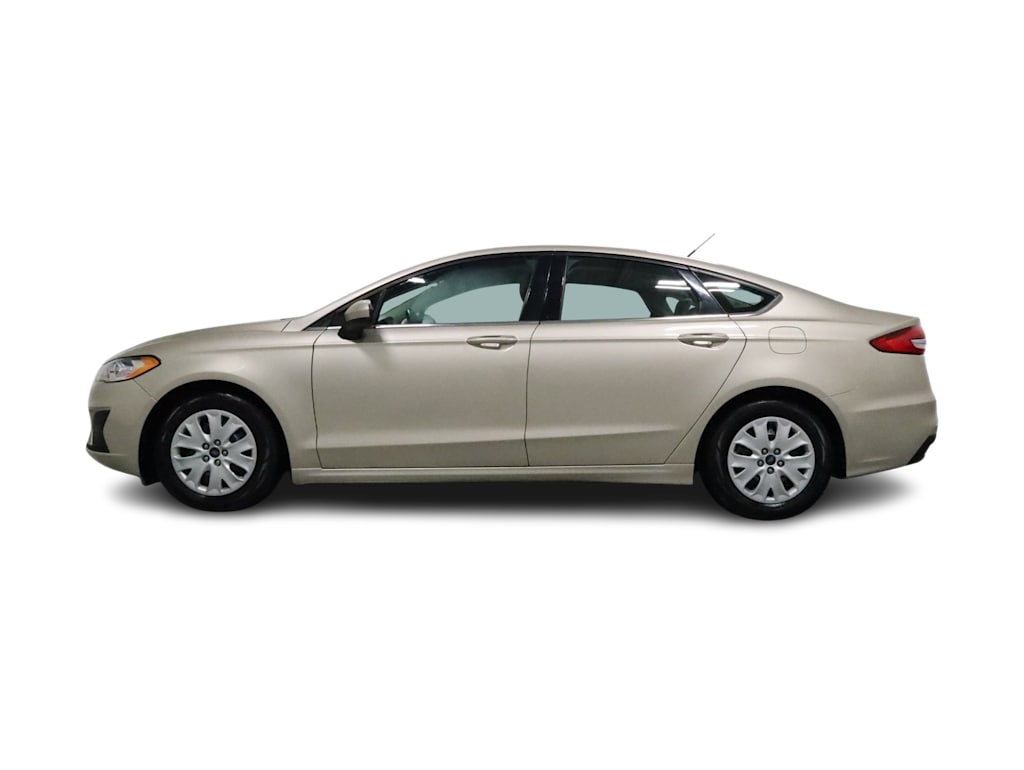 Thumbnail: 2019 Ford Fusion - 3
