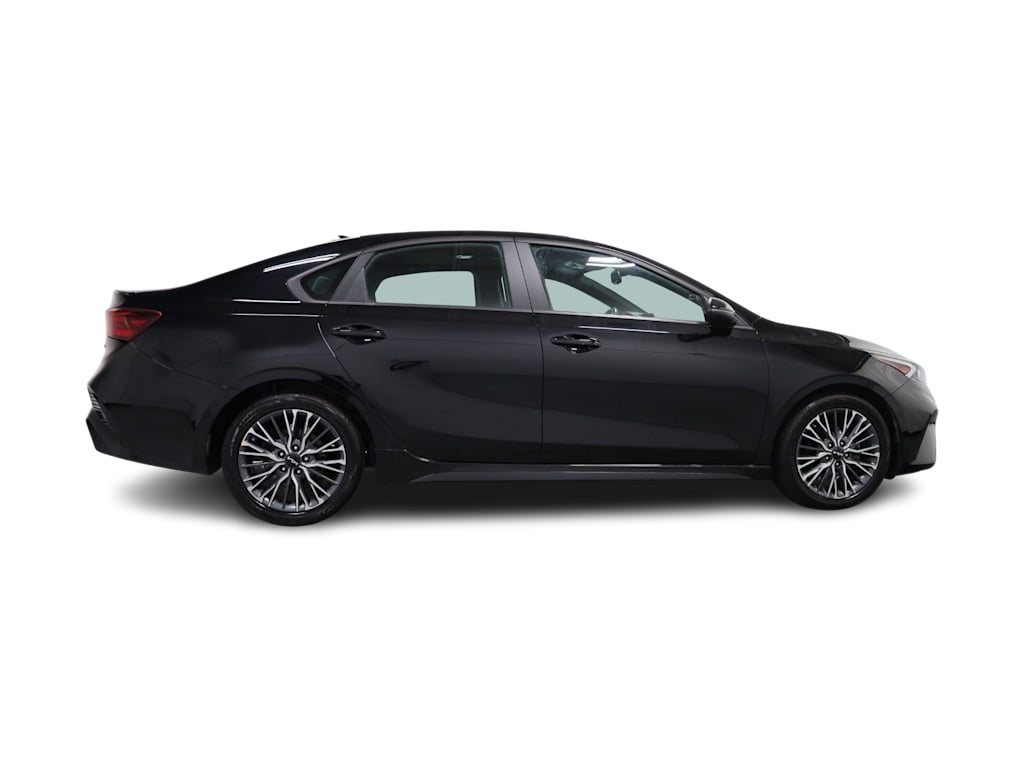 Thumbnail: 2024 Kia Forte - 23