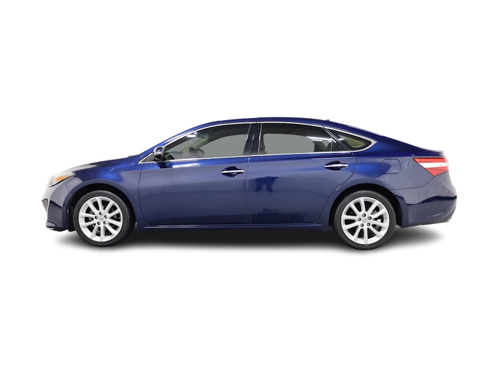 2013 Toyota Avalon Limited 3