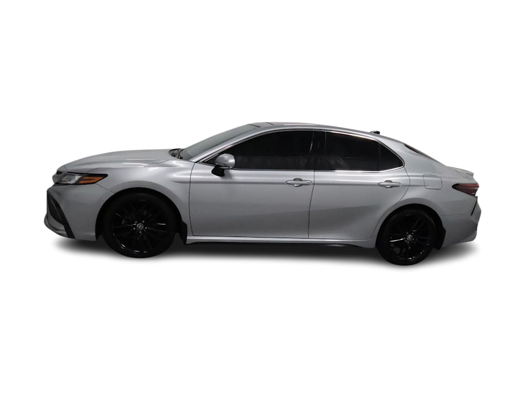 Thumbnail: 2022 Toyota Camry - 3