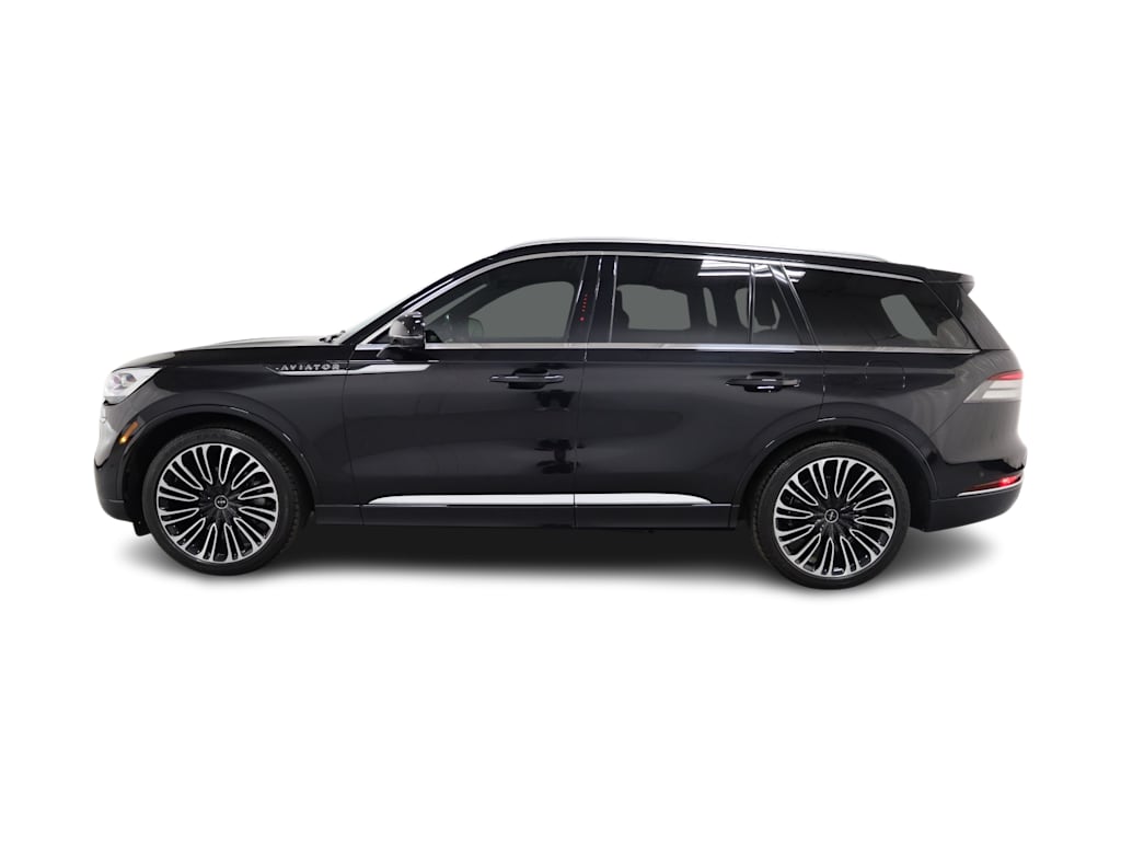 2023 Lincoln Aviator Black Label 3