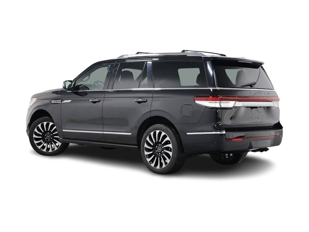 2022 Lincoln Navigator Black Label 4