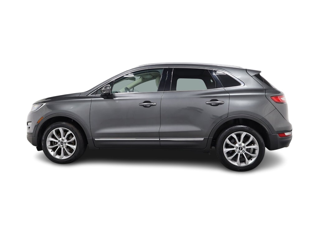 Thumbnail: 2017 Lincoln MKC - 3