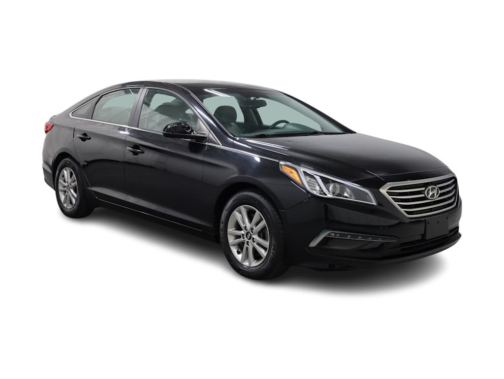 Thumbnail: 2015 Hyundai Sonata - 25