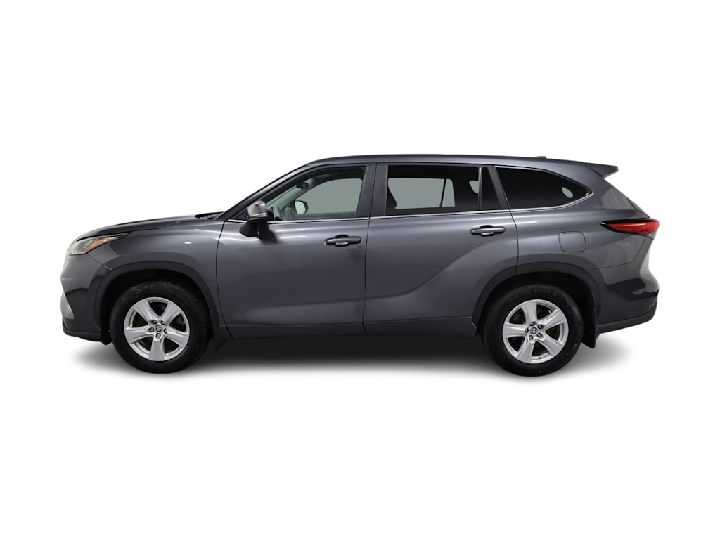 Thumbnail: 2023 Toyota Highlander - 3