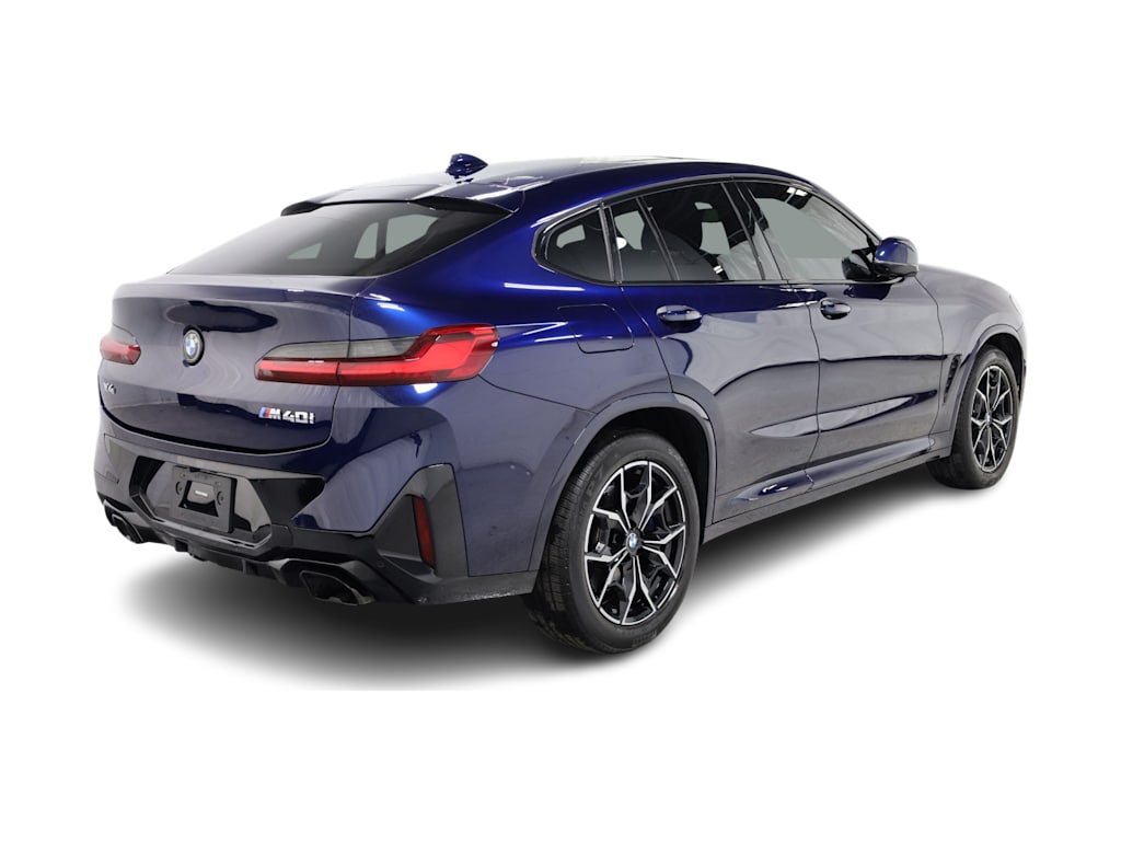 Thumbnail: 2023 BMW X4 - 21