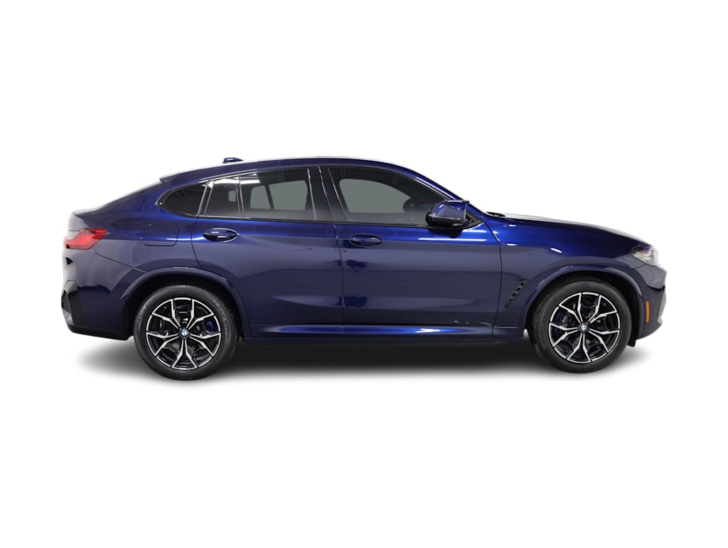 Thumbnail: 2023 BMW X4 - 22