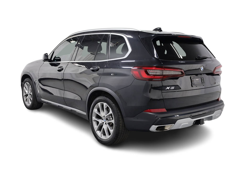 Thumbnail: 2021 BMW X5 - 4
