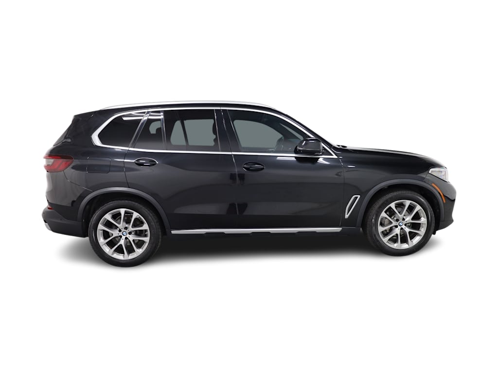Thumbnail: 2021 BMW X5 - 23