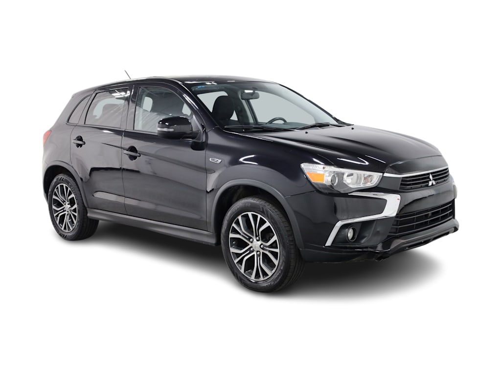 Thumbnail: 2016 Mitsubishi Outlander Sport - 25