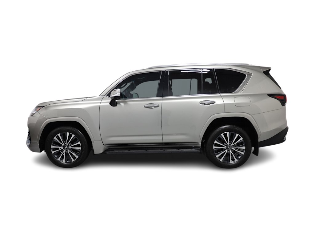 2023 Lexus LX 600 3