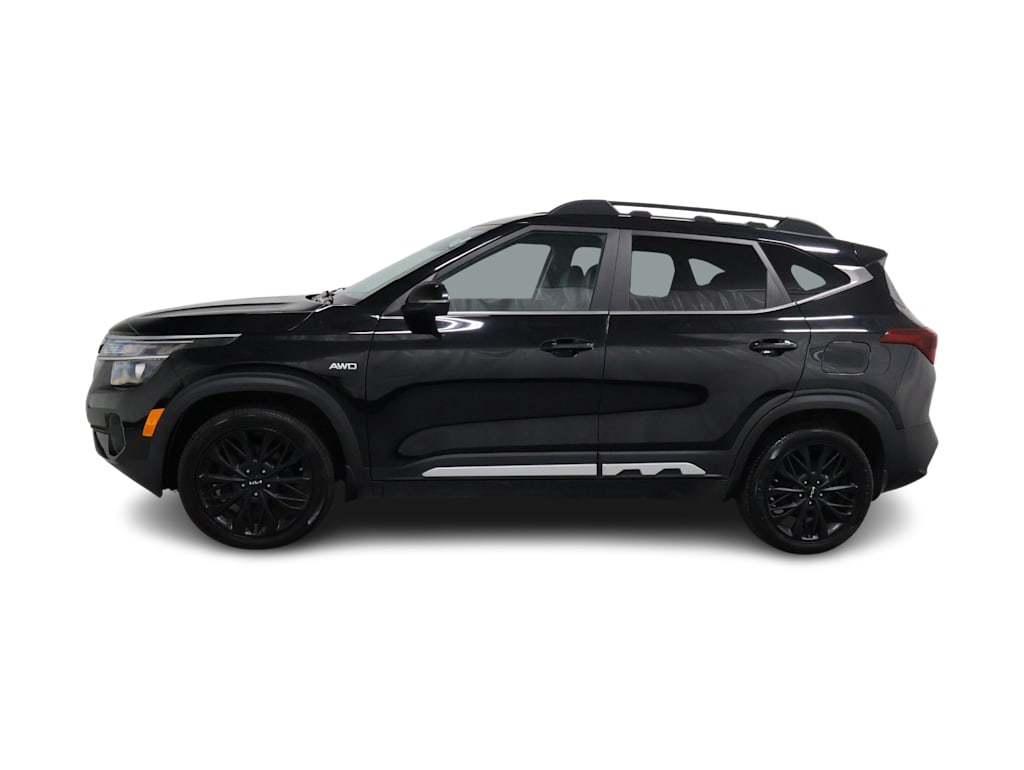 Thumbnail: 2022 Kia Seltos - 3