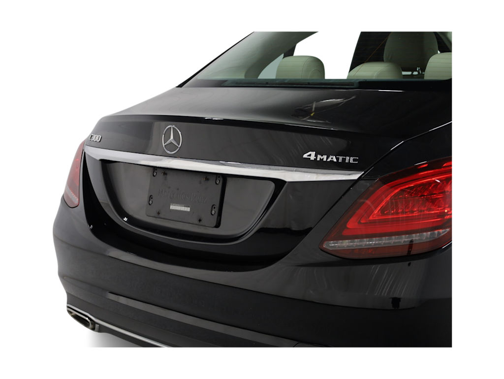 Thumbnail: 2021 Mercedes-Benz C-Class - 21
