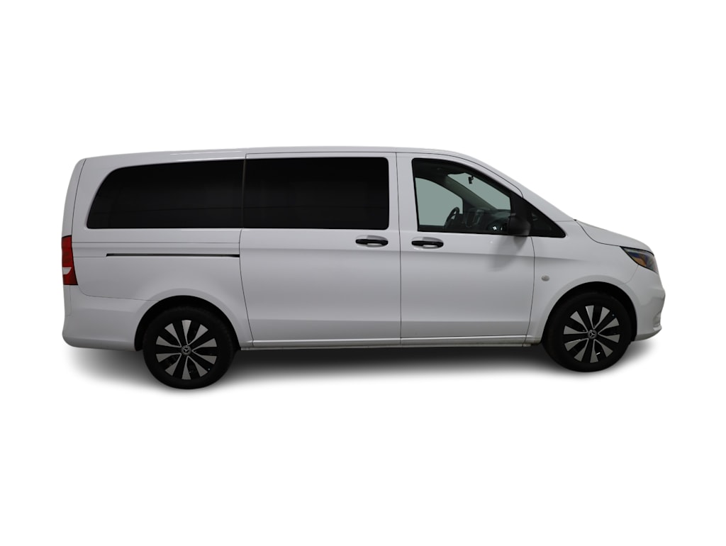 2022 Mercedes-Benz Metris  21