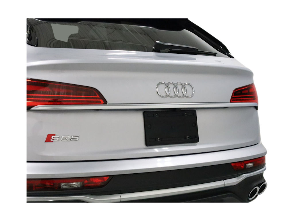 Thumbnail: 2023 Audi SQ5 - 22