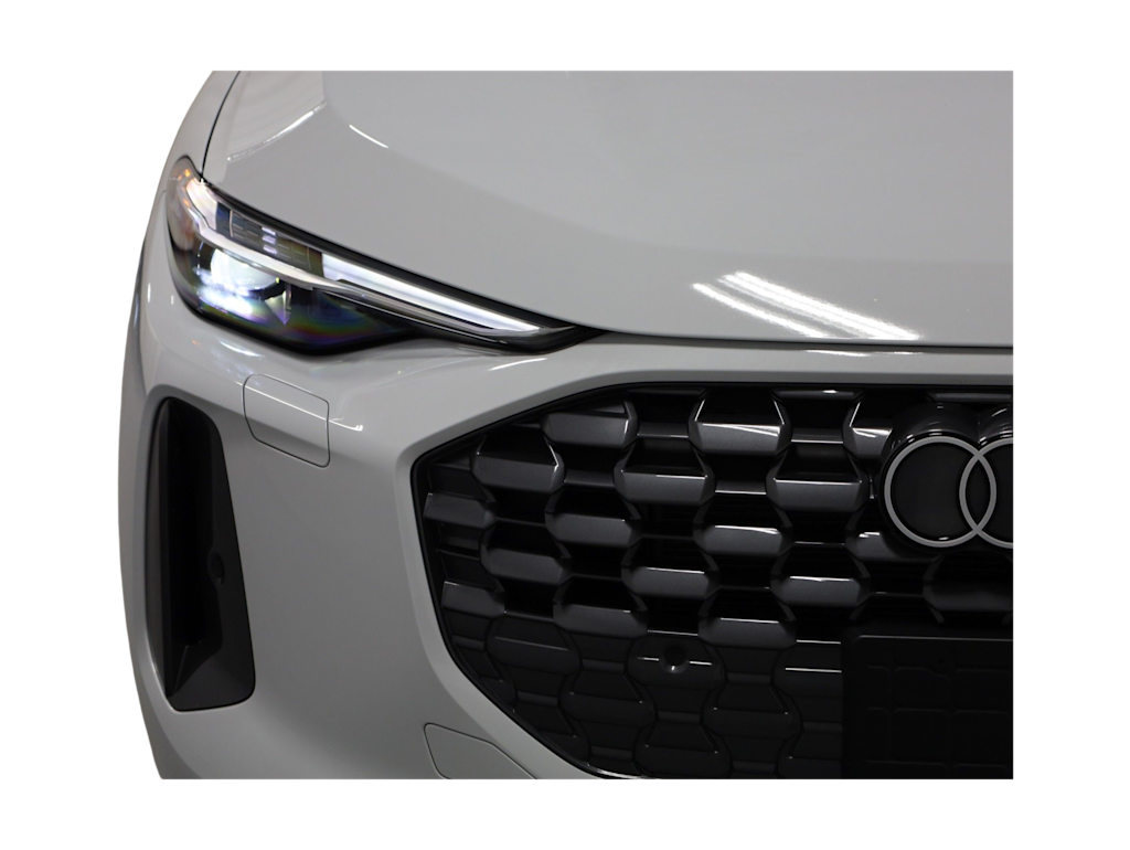 Thumbnail: 2025 Audi Q5 - 26