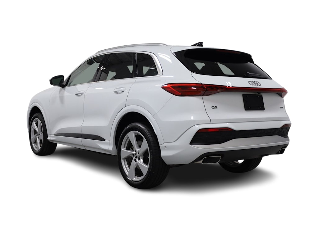 Thumbnail: 2025 Audi Q5 - 4