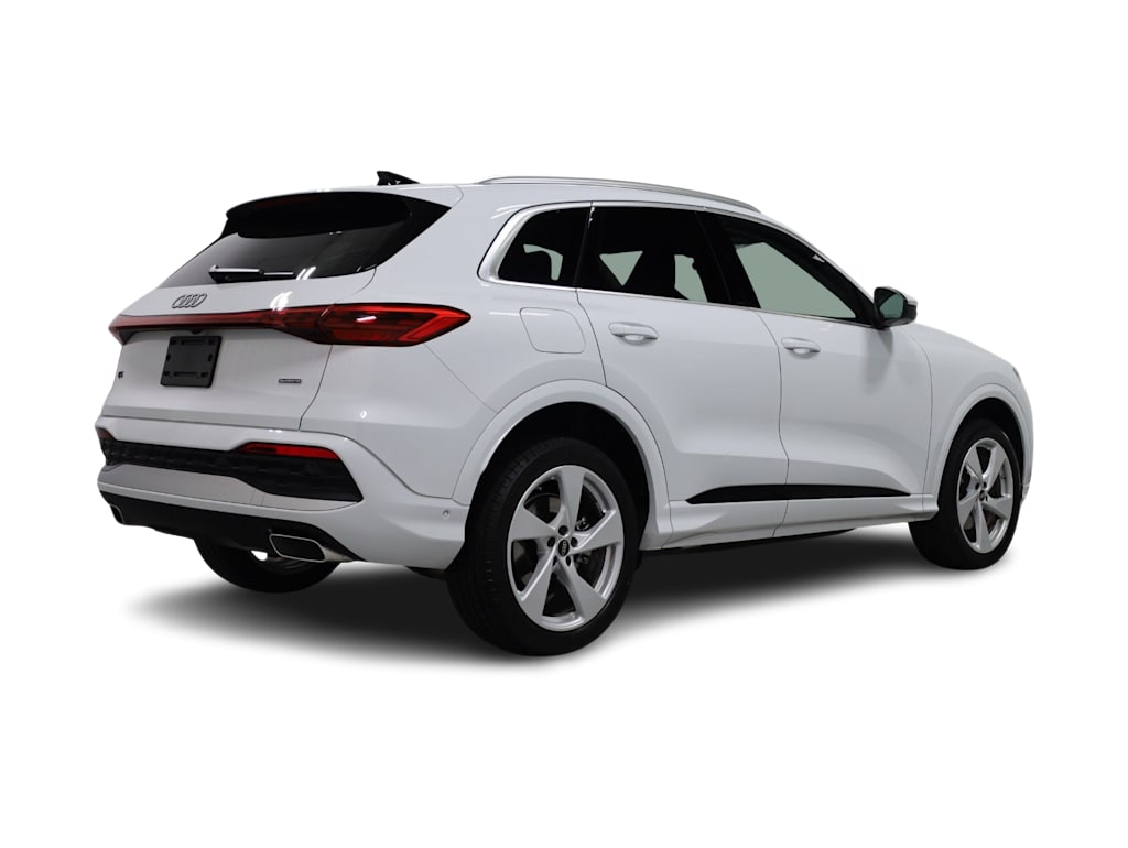 Thumbnail: 2025 Audi Q5 - 22